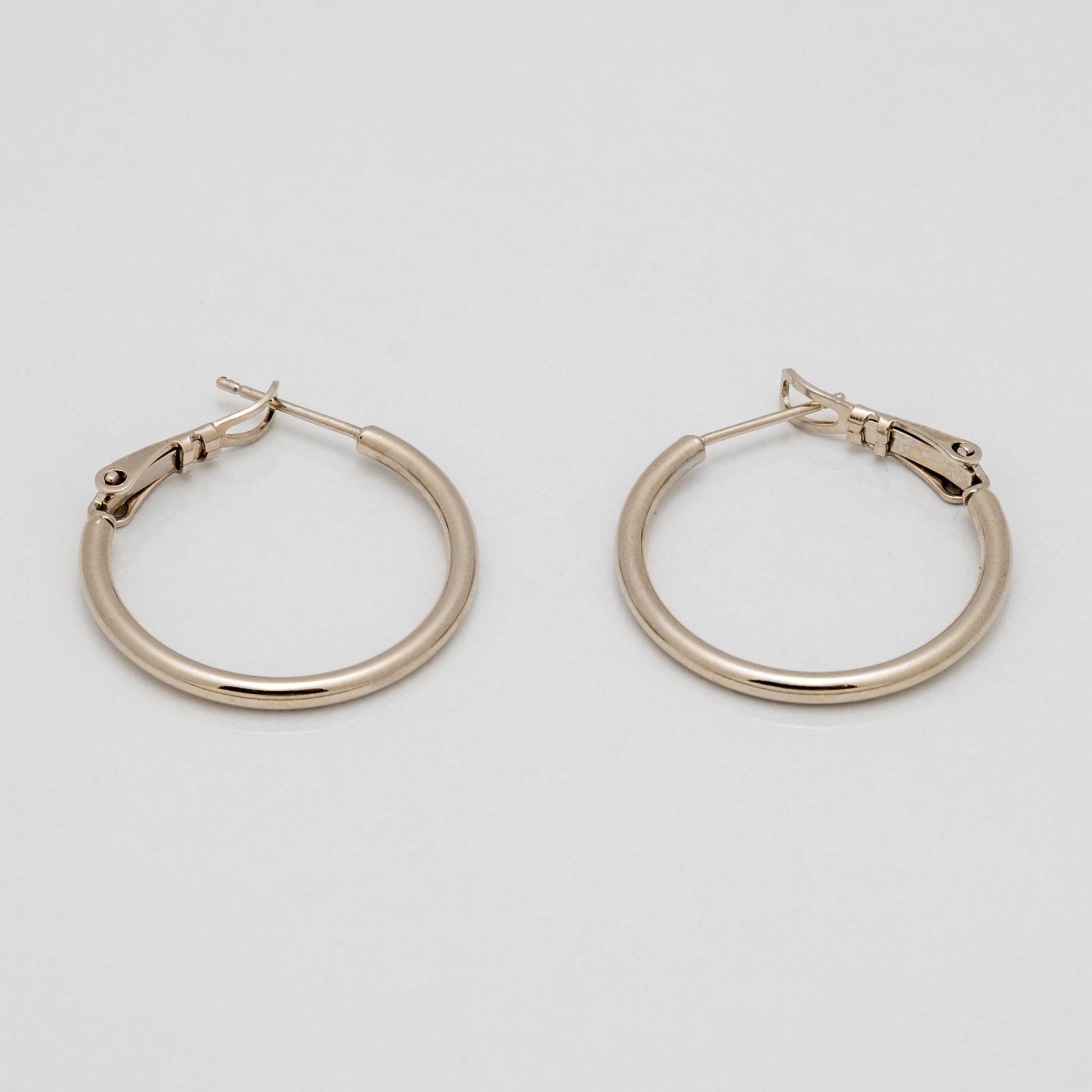 Noir Hoop VIP Gold Küpe(14k)